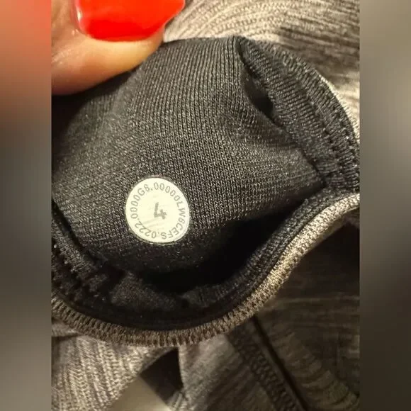 LULULEMON ATHLETICA Align Jogger Crop *23" Heathered Gray Size 4 - Picture 6 of 7